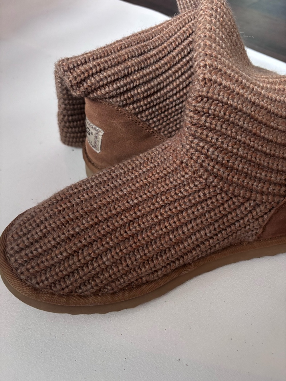 UGG Knit Booties Women’s Sz 8 Brown Sheepskin Like New - Picture 5 of 7